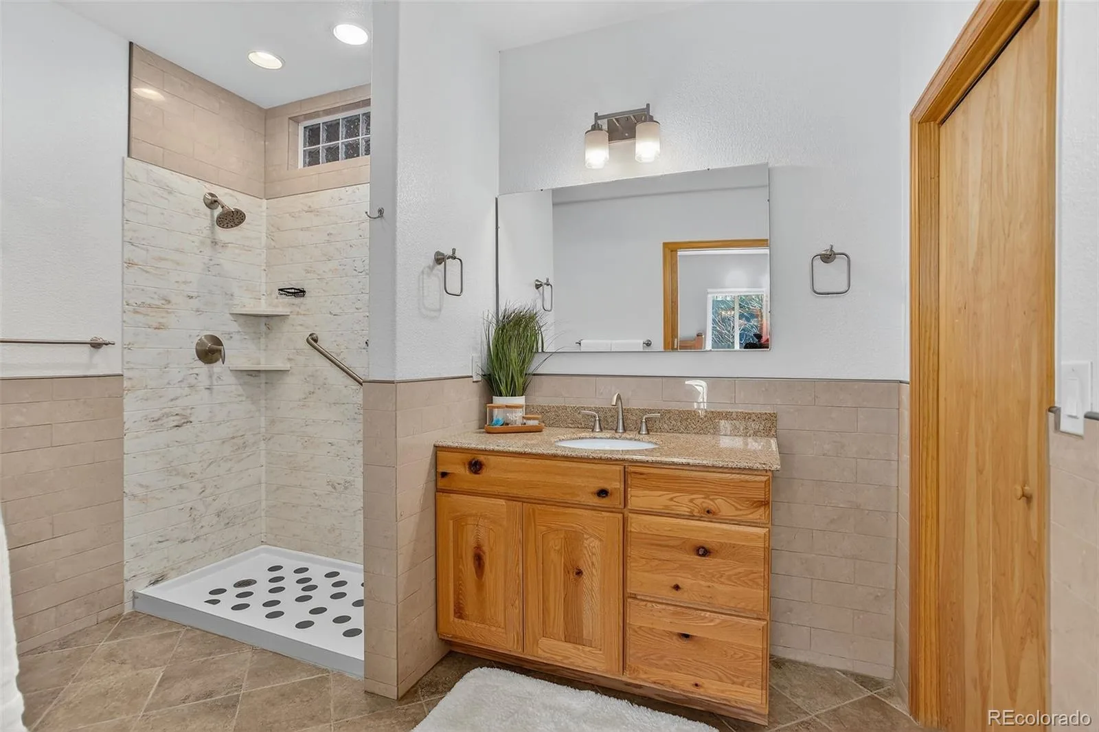 8360 50th W Avenue Arvada CO 80002 MLS #REC4889164 06092026000237 1600 34