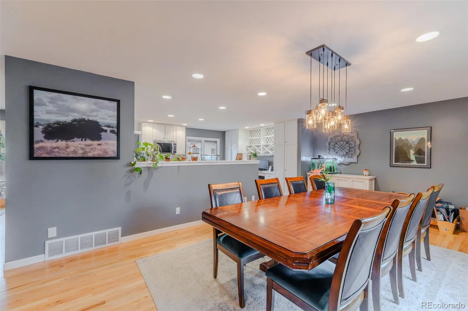 11996 E Oregon Circle Aurora CO 80012 | MLS #REC4889445 08182026220442 1600 10