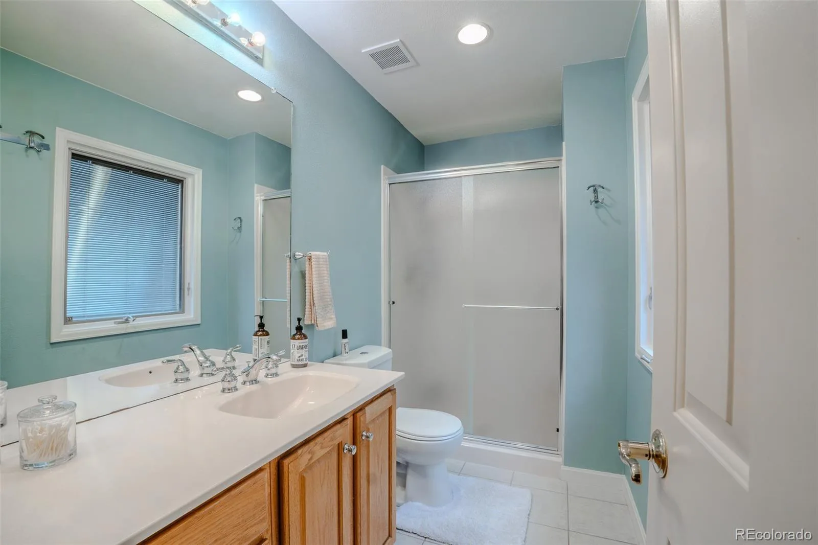 11996 E Oregon Circle Aurora CO 80012 | MLS #REC4889445 08182026220442 1600 19