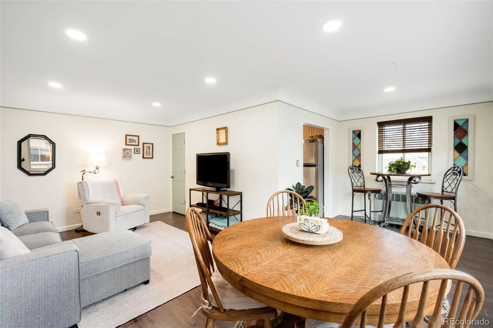 03272026000930 1600 15