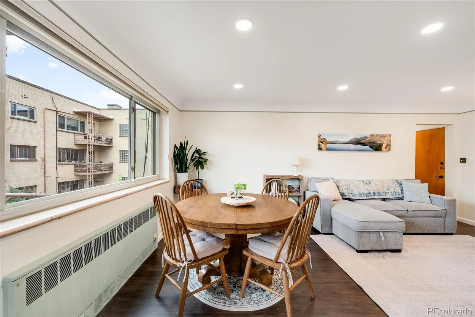 03272026000930 1600 16