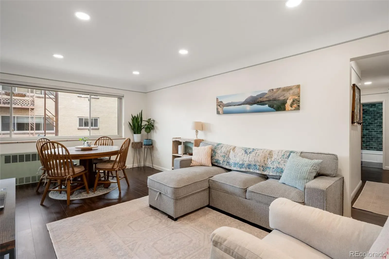 03272026000930 1600 18