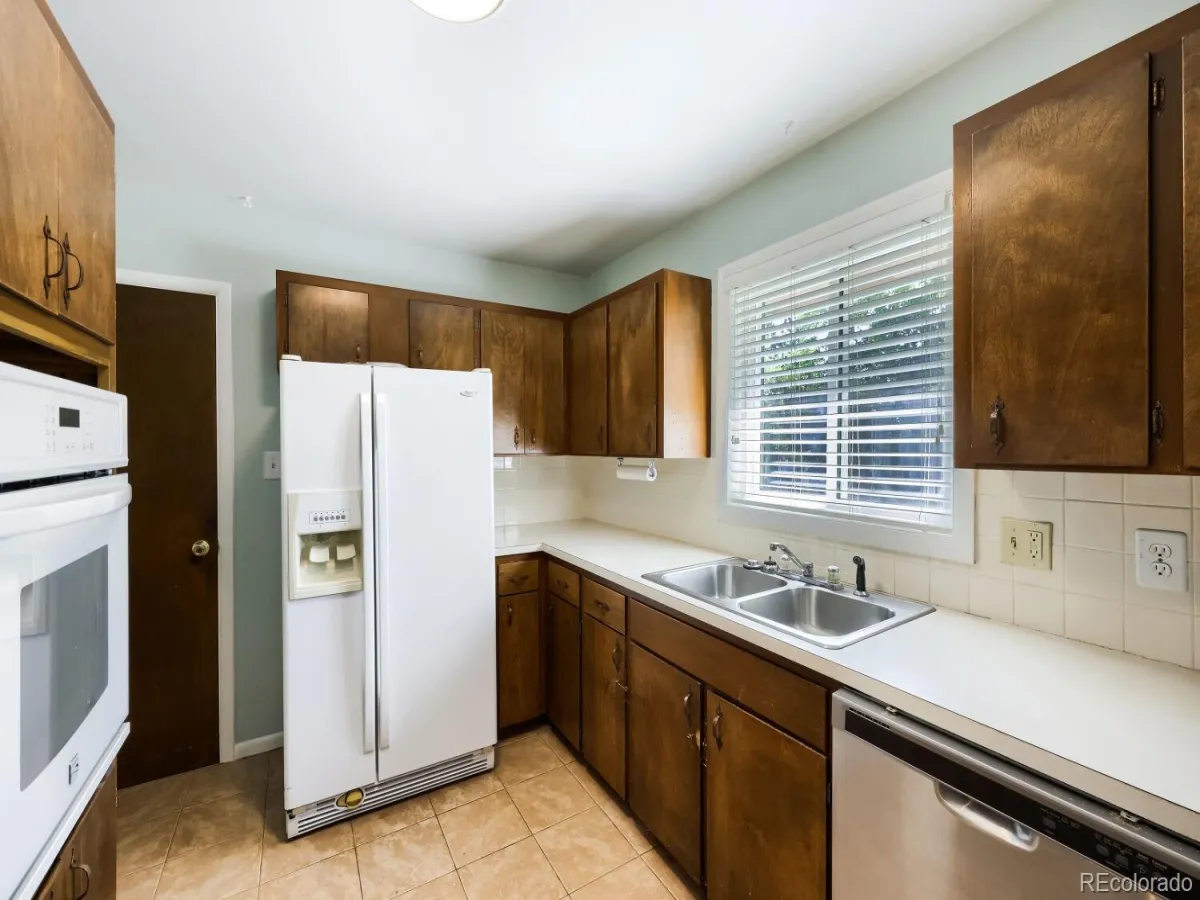4736 S Perry Street Littleton CO 80123 MLS #REC4890916 05132026205748 1200 11