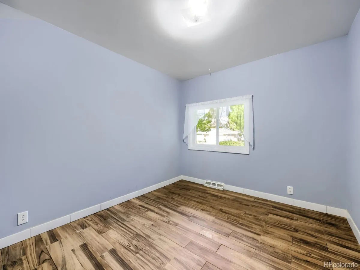 4736 S Perry Street Littleton CO 80123 MLS #REC4890916 05132026205748 1200 17