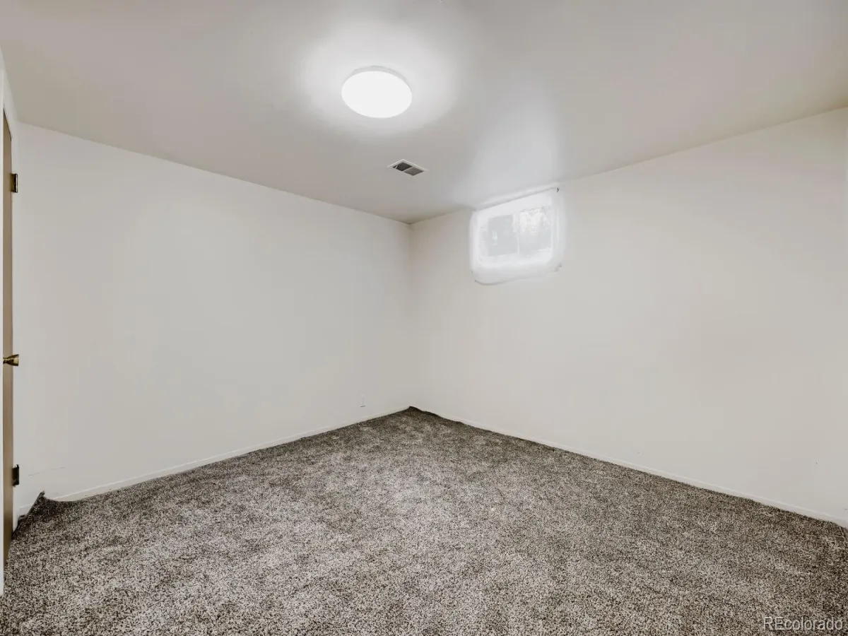 4736 S Perry Street Littleton CO 80123 MLS #REC4890916 05132026205748 1200 23