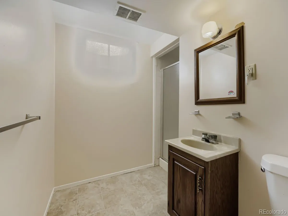 4736 S Perry Street Littleton CO 80123 MLS #REC4890916 05132026205748 1200 27
