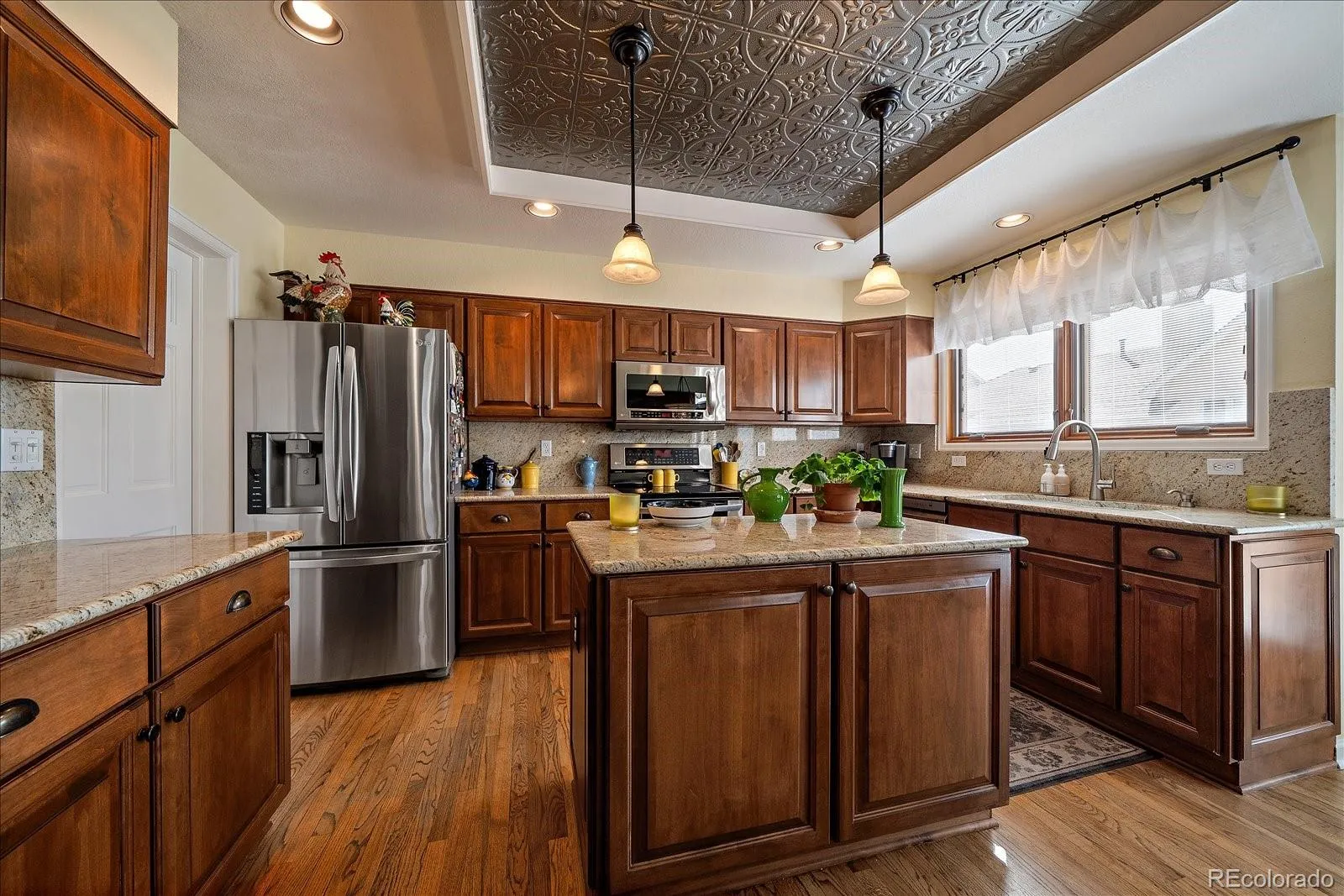 5852 S Danube Circle Aurora CO 80015 MLS #REC4892252 05142026211717 1600 10