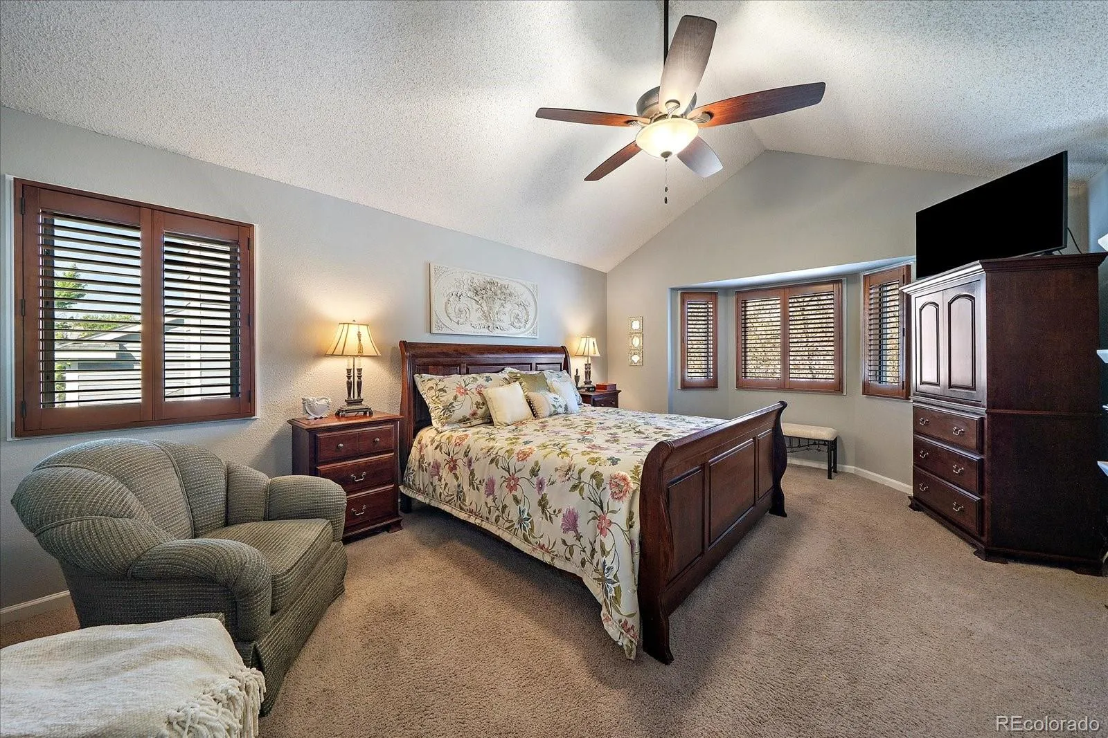 5852 S Danube Circle Aurora CO 80015 MLS #REC4892252 05142026211717 1600 18