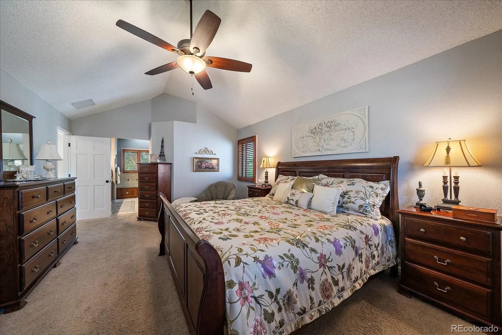 5852 S Danube Circle Aurora CO 80015 MLS #REC4892252 05142026211717 1600 19