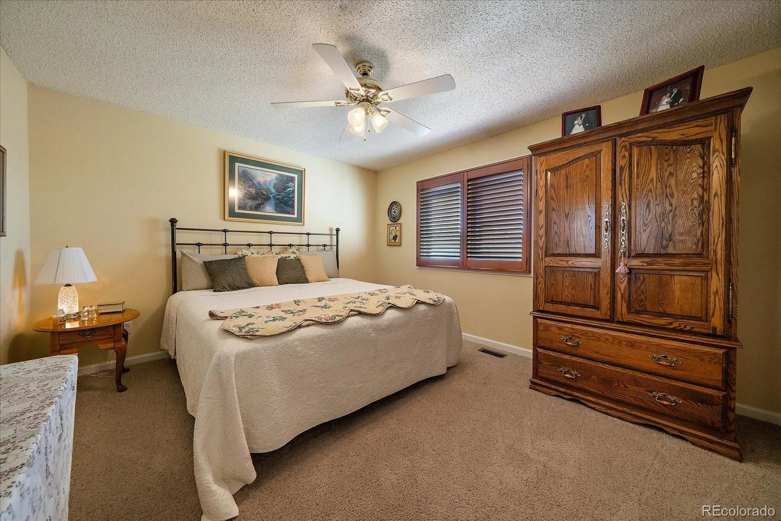5852 S Danube Circle Aurora CO 80015 MLS #REC4892252 05142026211717 1600 22