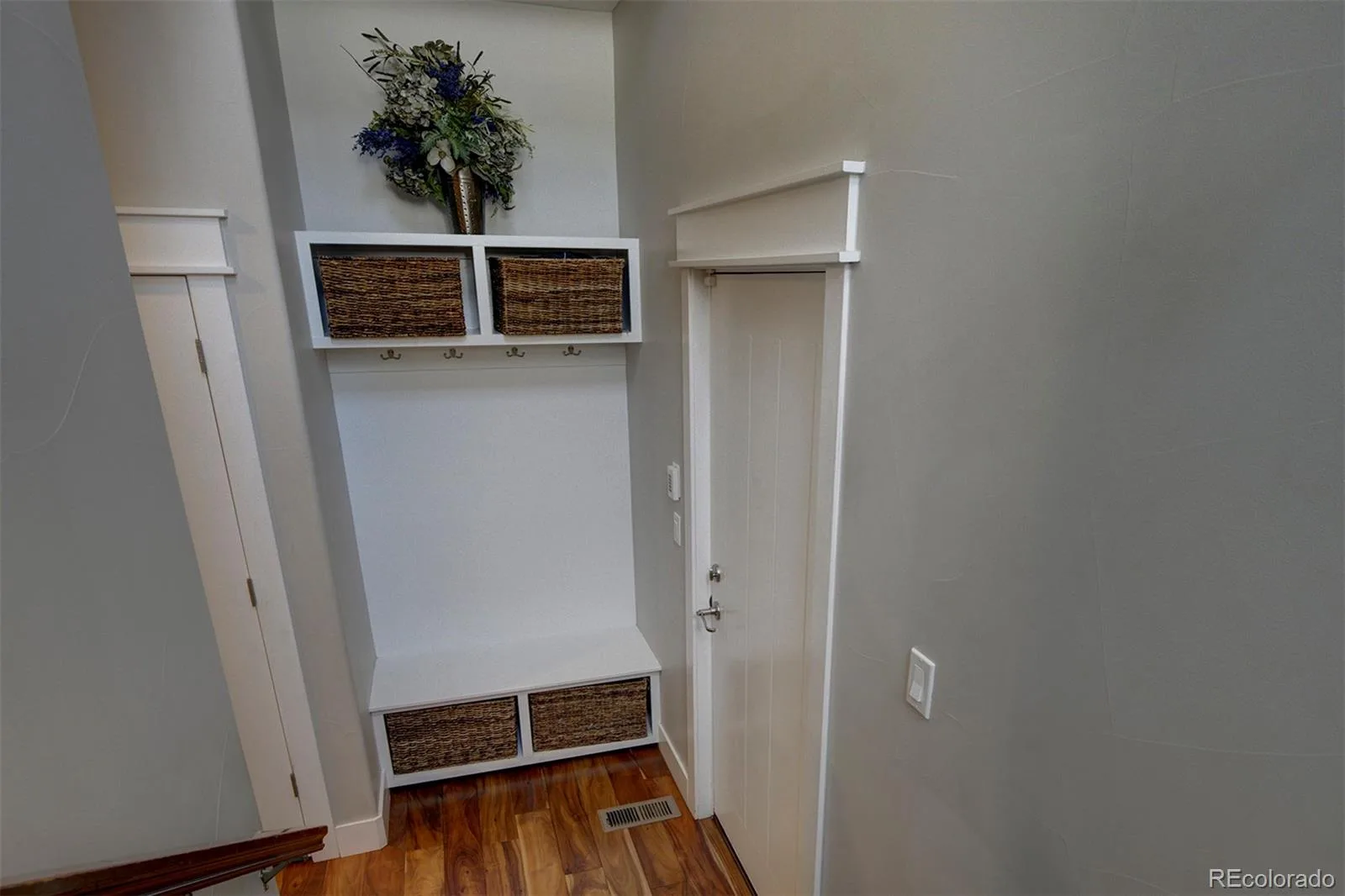 8061 E 50th Place Denver CO 80238 | MLS #REC4894628 08072026025708 1600 21