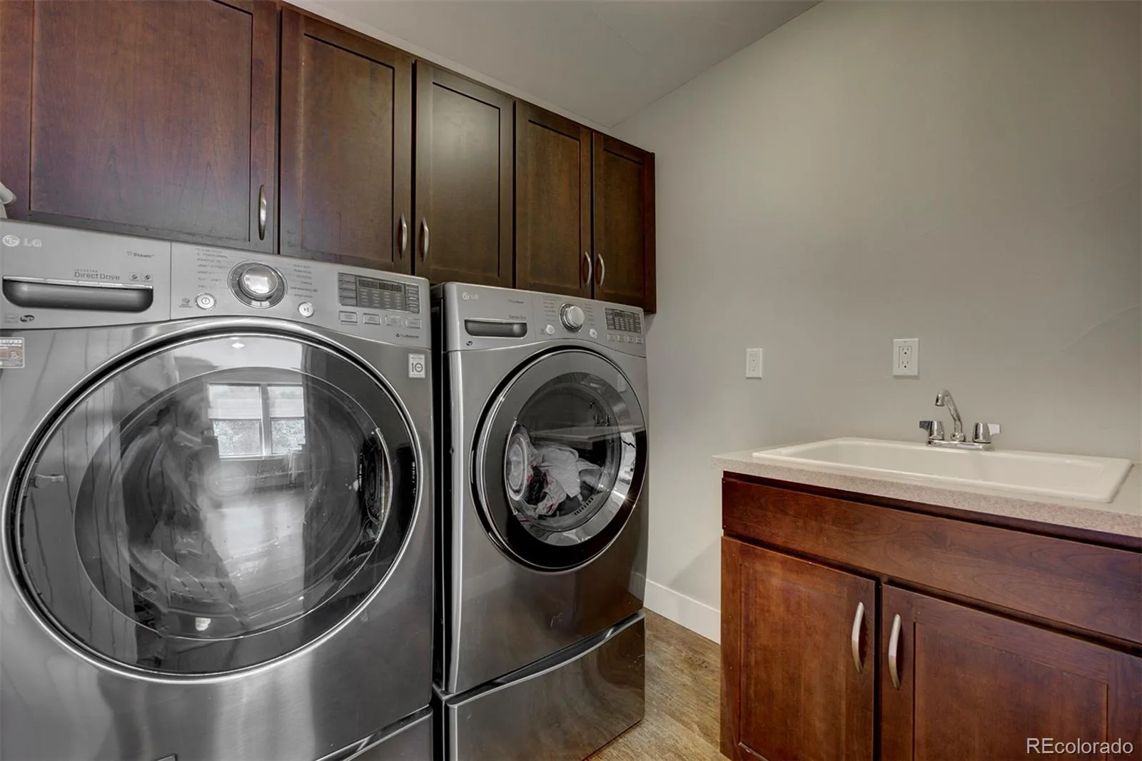 8061 E 50th Place Denver CO 80238 | MLS #REC4894628 08072026025708 1600 24