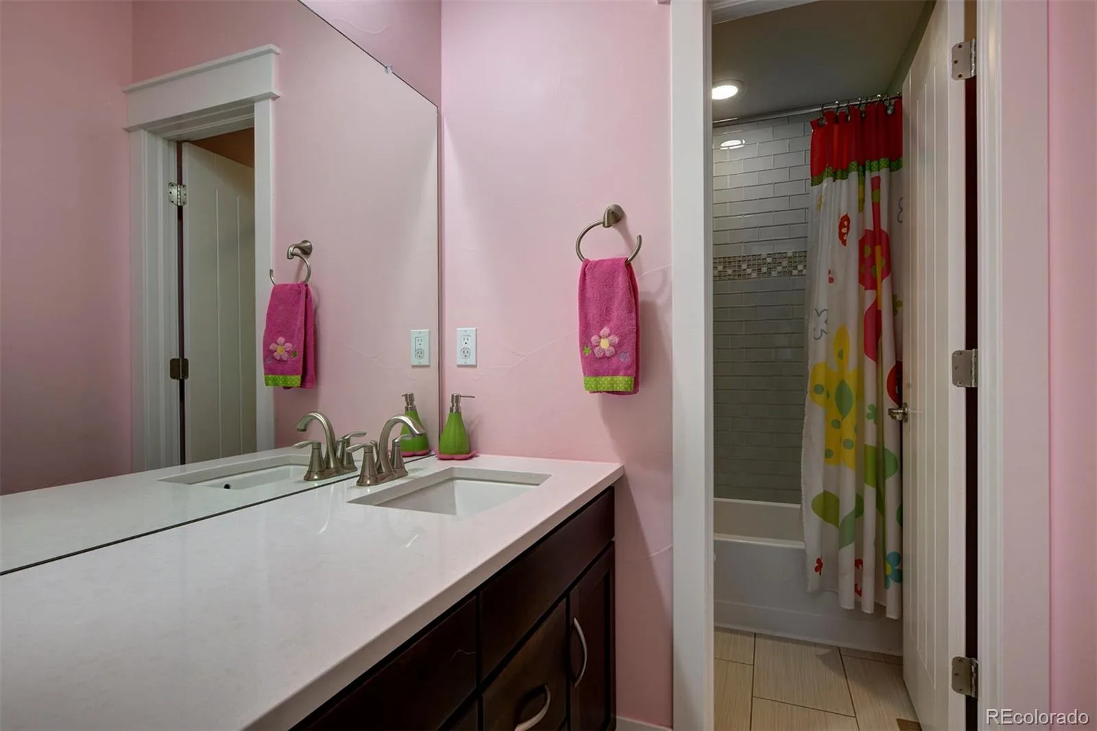 8061 E 50th Place Denver CO 80238 | MLS #REC4894628 08072026025708 1600 26