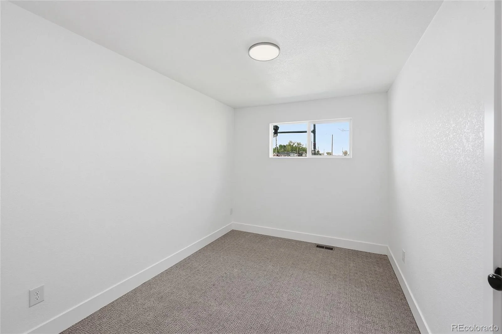 1550 W 52nd Avenue Denver CO 80221 MLS #REC4895506 06092026000232 1600 16