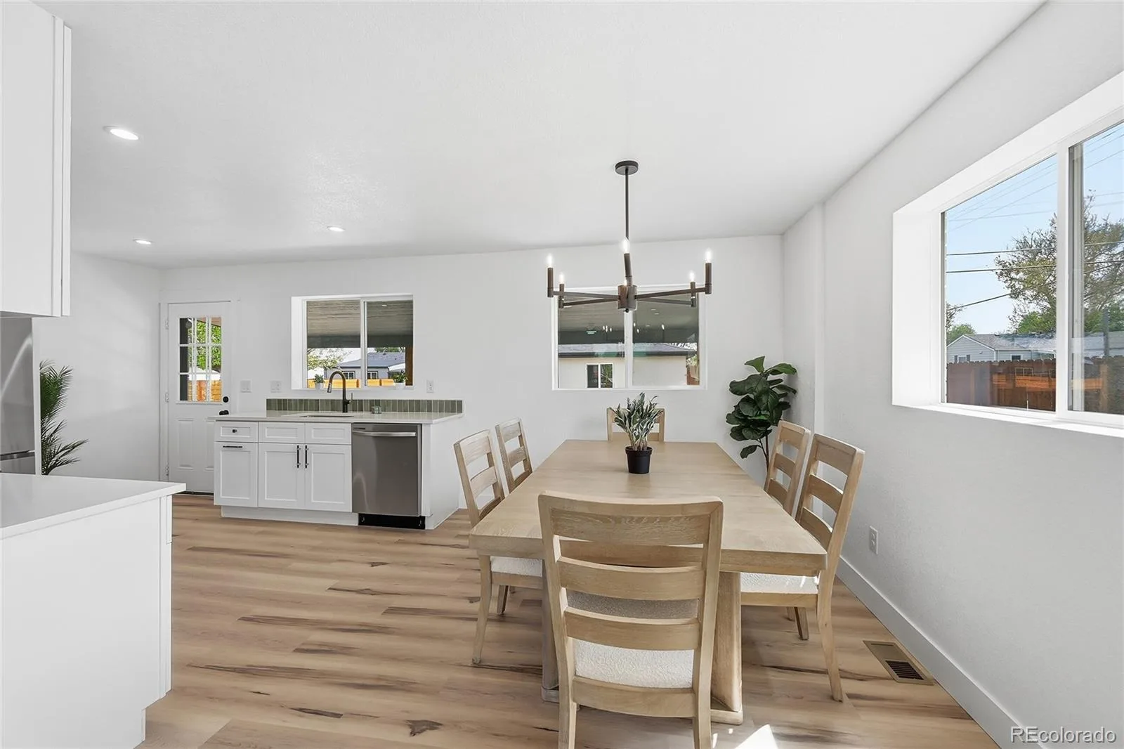 1550 W 52nd Avenue Denver CO 80221 MLS #REC4895506 06092026000232 1600 6