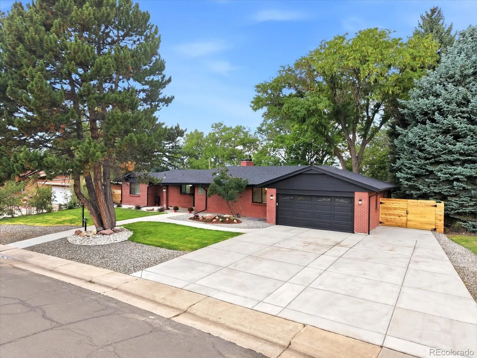 2451 S Holly Place Denver CO 80222 | MLS #REC4896463 08212026181849 1600 1