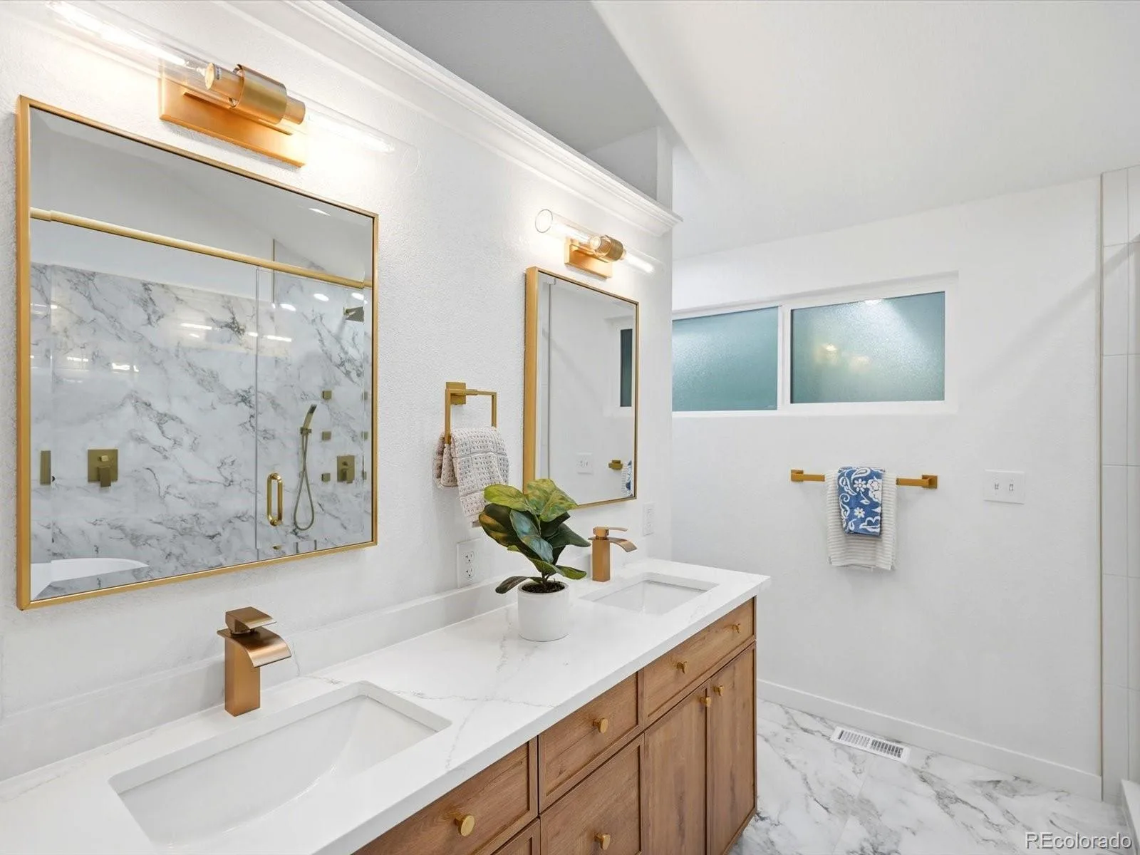 2451 S Holly Place Denver CO 80222 | MLS #REC4896463 08212026181849 1600 29