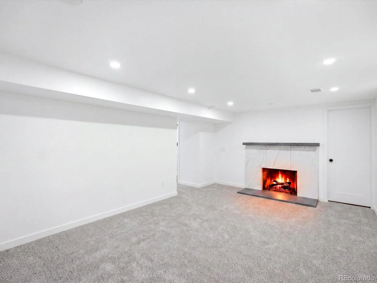 2451 S Holly Place Denver CO 80222 | MLS #REC4896463 08212026181849 1600 37