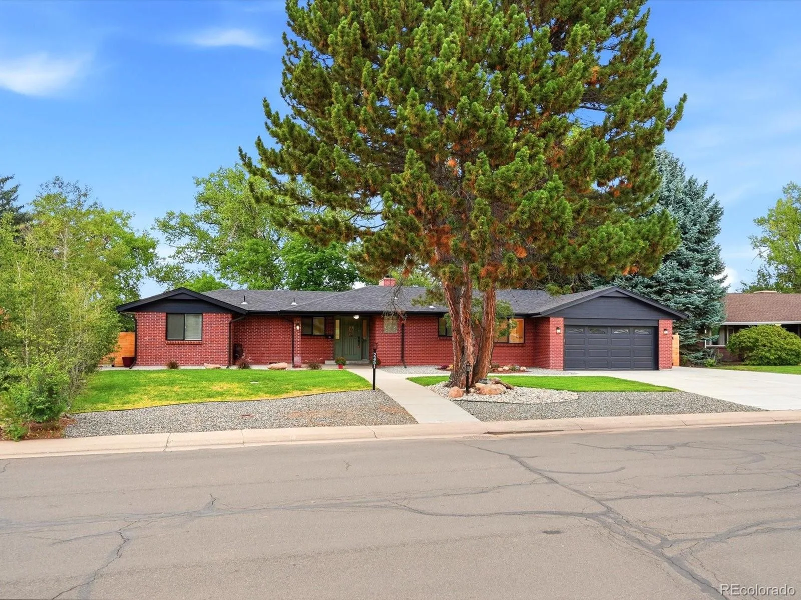 2451 S Holly Place Denver CO 80222 | MLS #REC4896463 08212026181849 1600 49