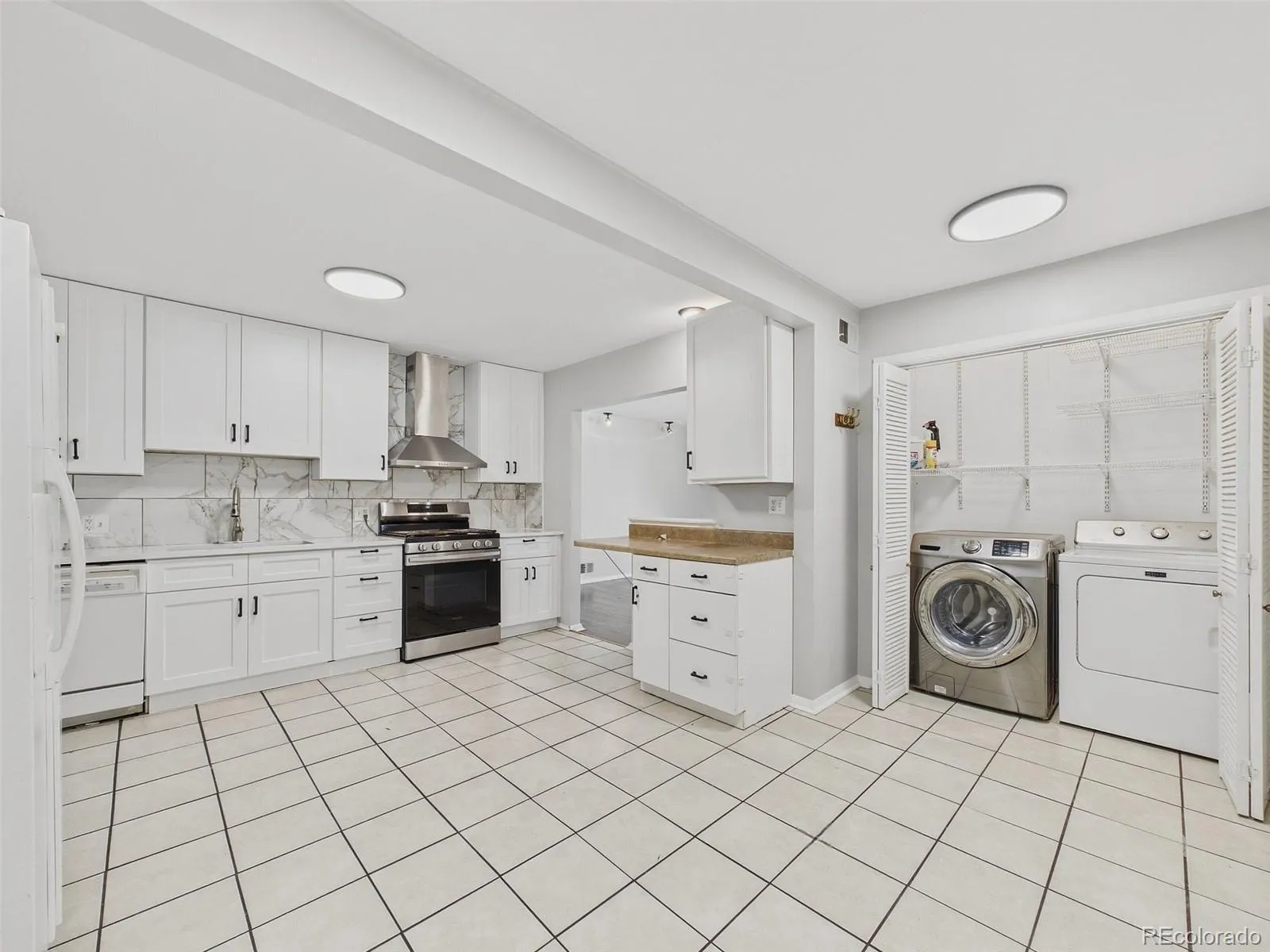 1081 S Knox Court Denver CO 80219 MLS #REC4896979 05142026125134 1600 16