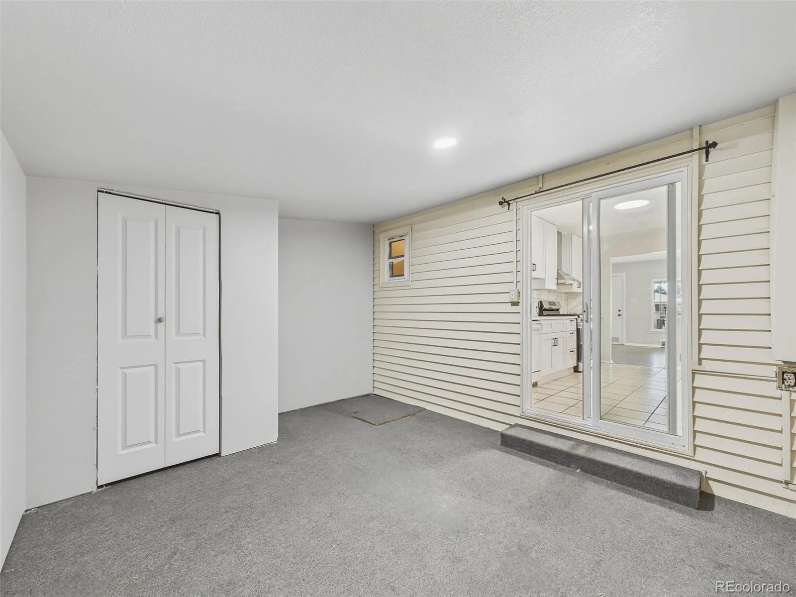 1081 S Knox Court Denver CO 80219 MLS #REC4896979 05142026125134 1600 18