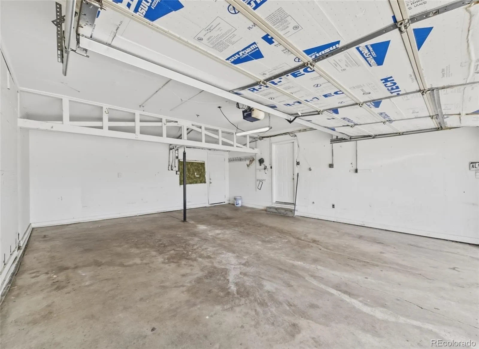 1081 S Knox Court Denver CO 80219 MLS #REC4896979 05142026125134 1600 27