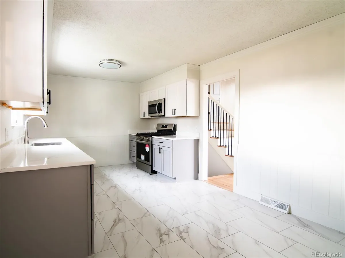 12362 W 60th Place Arvada CO 80004 MLS #REC4897497 06182026155157 1200 10
