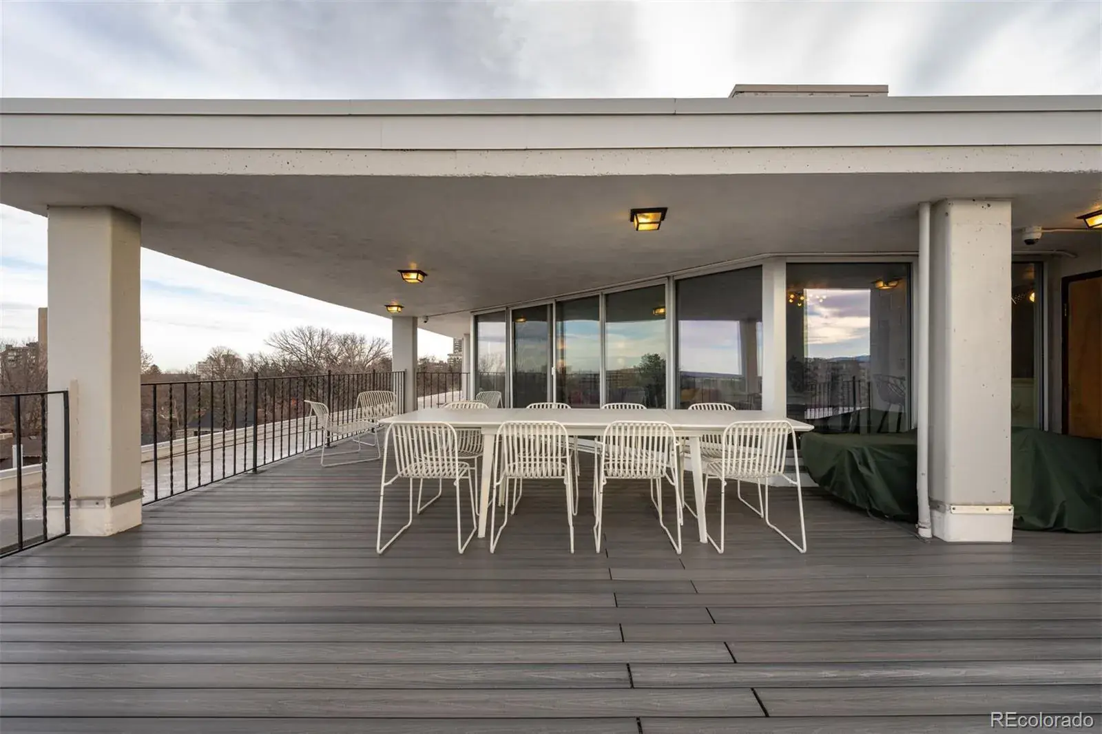 01062026001805 1600 27