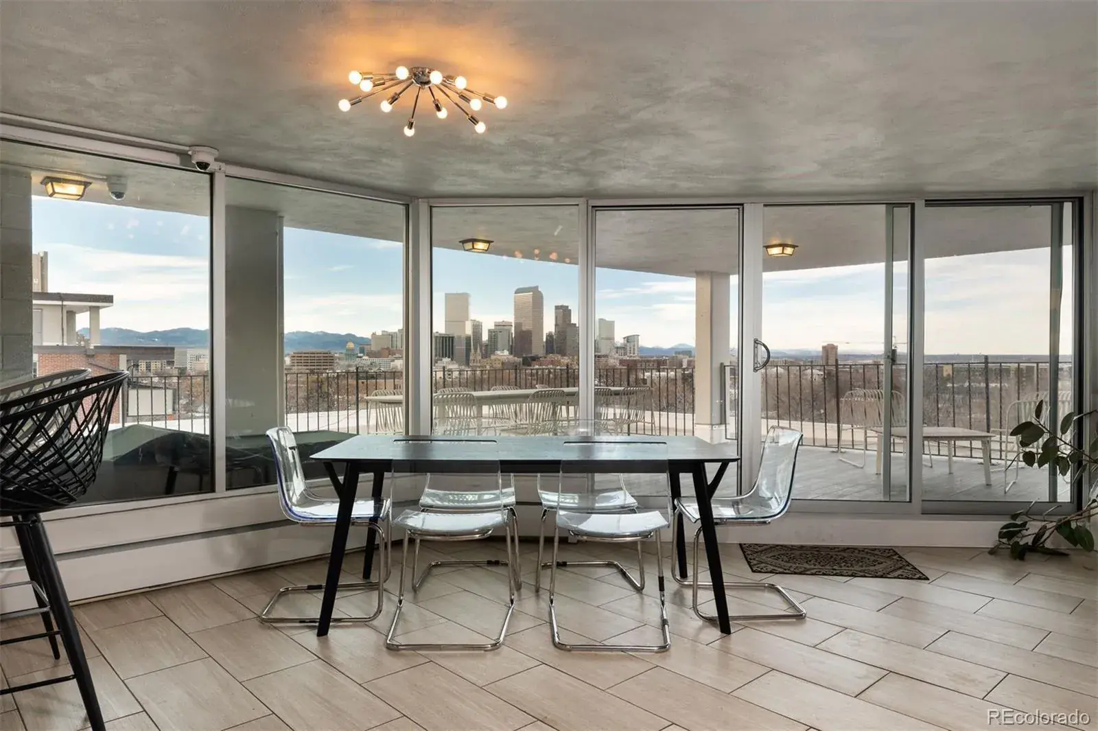 01062026001805 1600 29