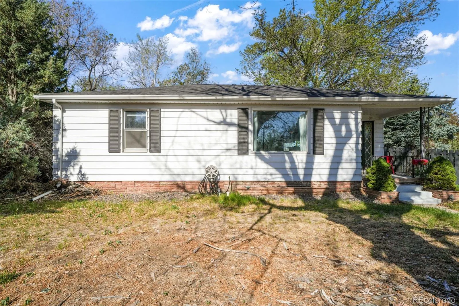 6303 S Prescott Street Littleton CO 80120 MLS #REC4901794 04232026222507 1600 1