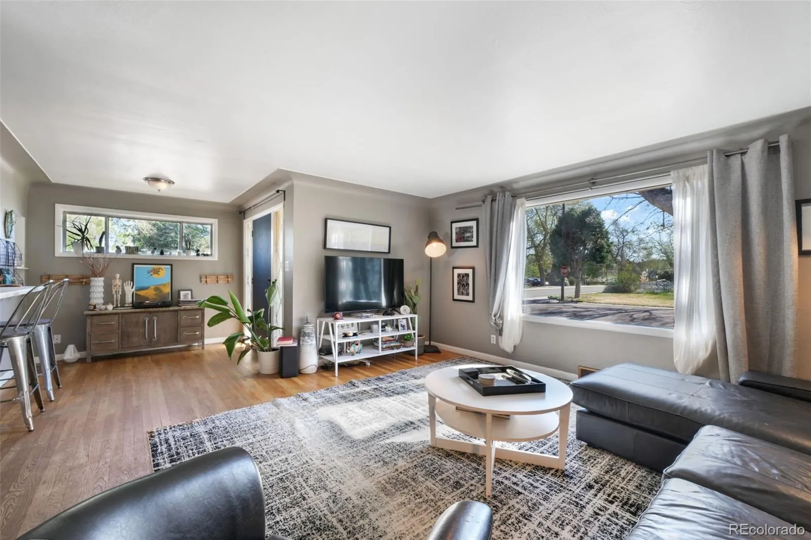 6303 S Prescott Street Littleton CO 80120 MLS #REC4901794 04232026222507 1600 7