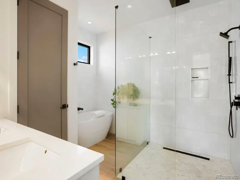 3929 W 24th Avenue Denver CO 80212 MLS #REC4902120 03132026043509 800 20