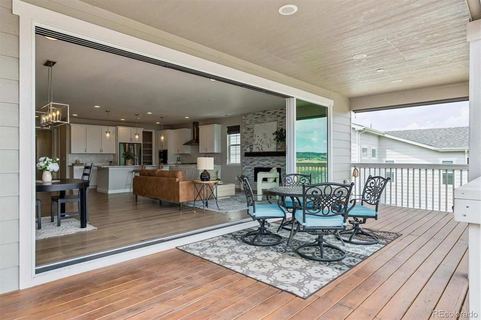 2852 Morningbird Lane Castle Rock CO 80109 MLS #REC4902320 08082026162338 1600 12