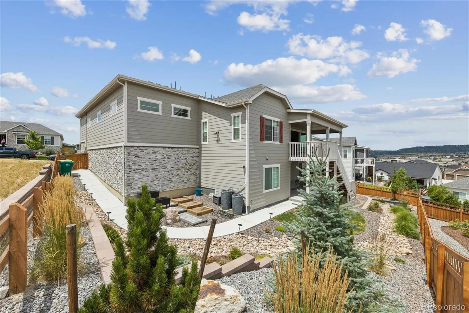 2852 Morningbird Lane Castle Rock CO 80109 MLS #REC4902320 08082026162338 1600 15