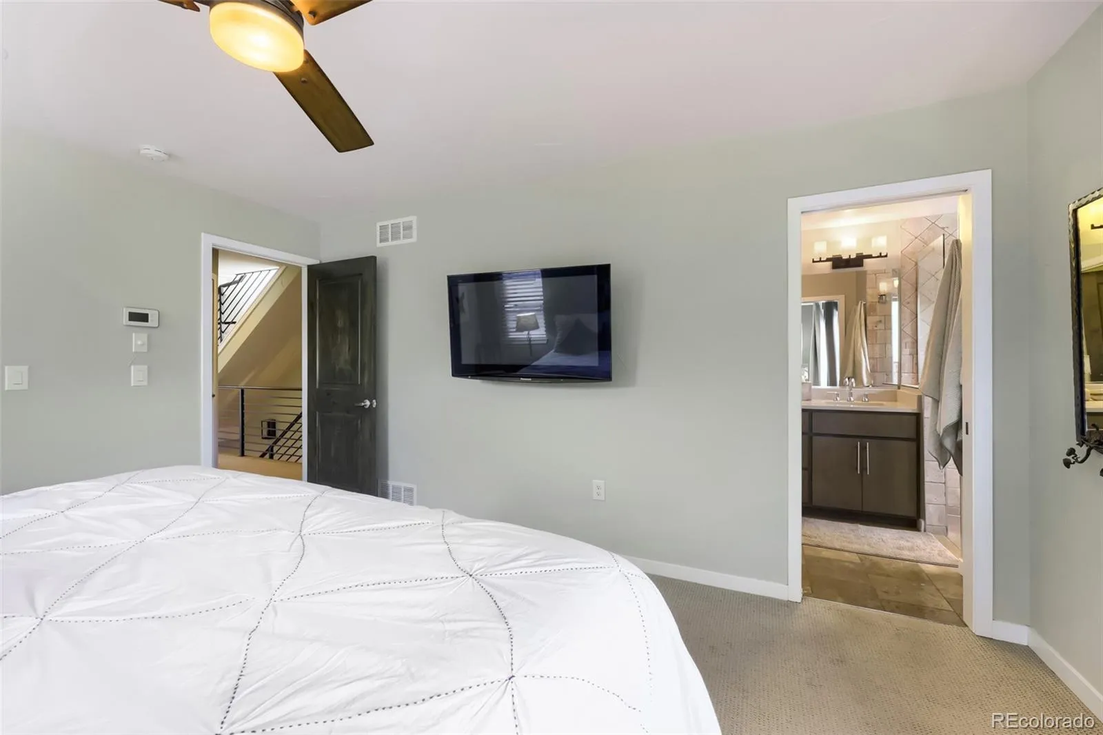 1426 S Pearl Street Denver CO 80210 MLS #REC4902878 05152026195635 1600 17
