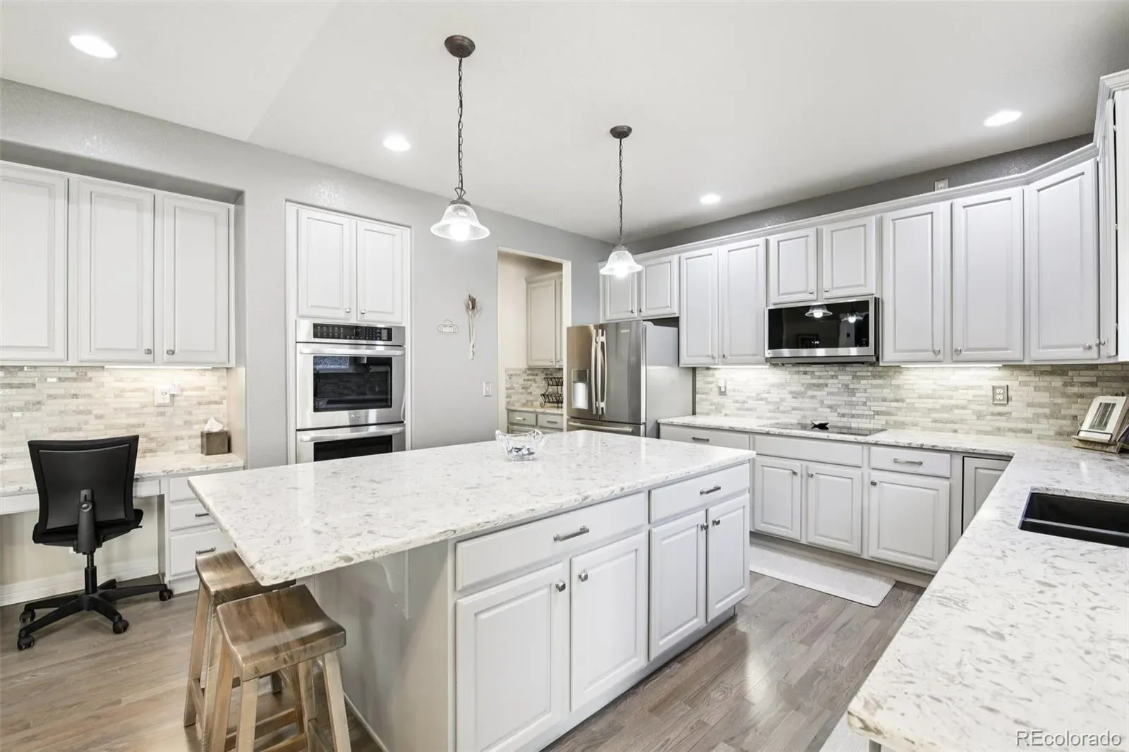 03202026201853 1600 17