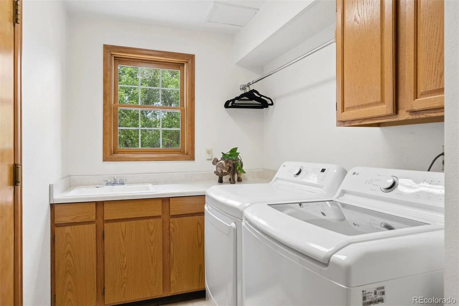 9510 Harford Court Highlands Ranch CO 80126 MLS #REC4903638 05052026040918 1600 19