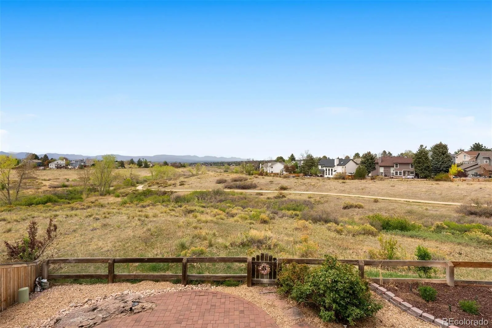 9510 Harford Court Highlands Ranch CO 80126 MLS #REC4903638 05052026040918 1600 39