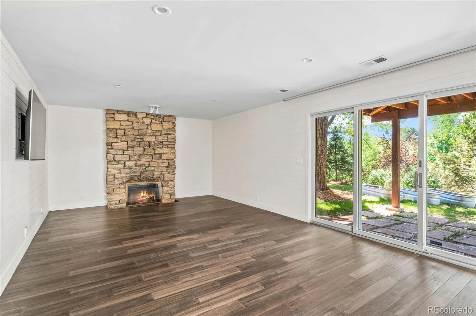 2434 Park Lane Littleton CO 80120 MLS #REC4905612 07082026201251 1600 14