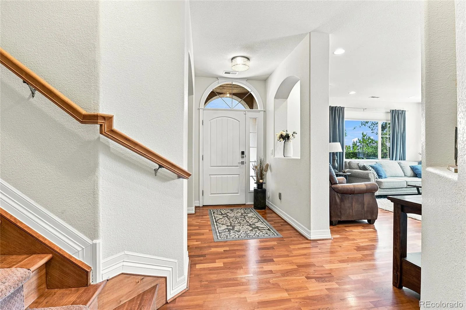 10152 Bluffmont Lane Lone Tree CO 80124 | MLS #REC4907299 07242026224828 1600 2