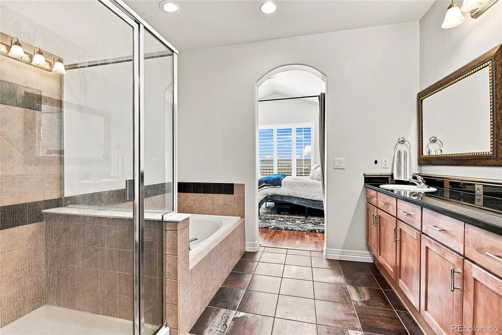 10152 Bluffmont Lane Lone Tree CO 80124 | MLS #REC4907299 07242026224828 1600 28