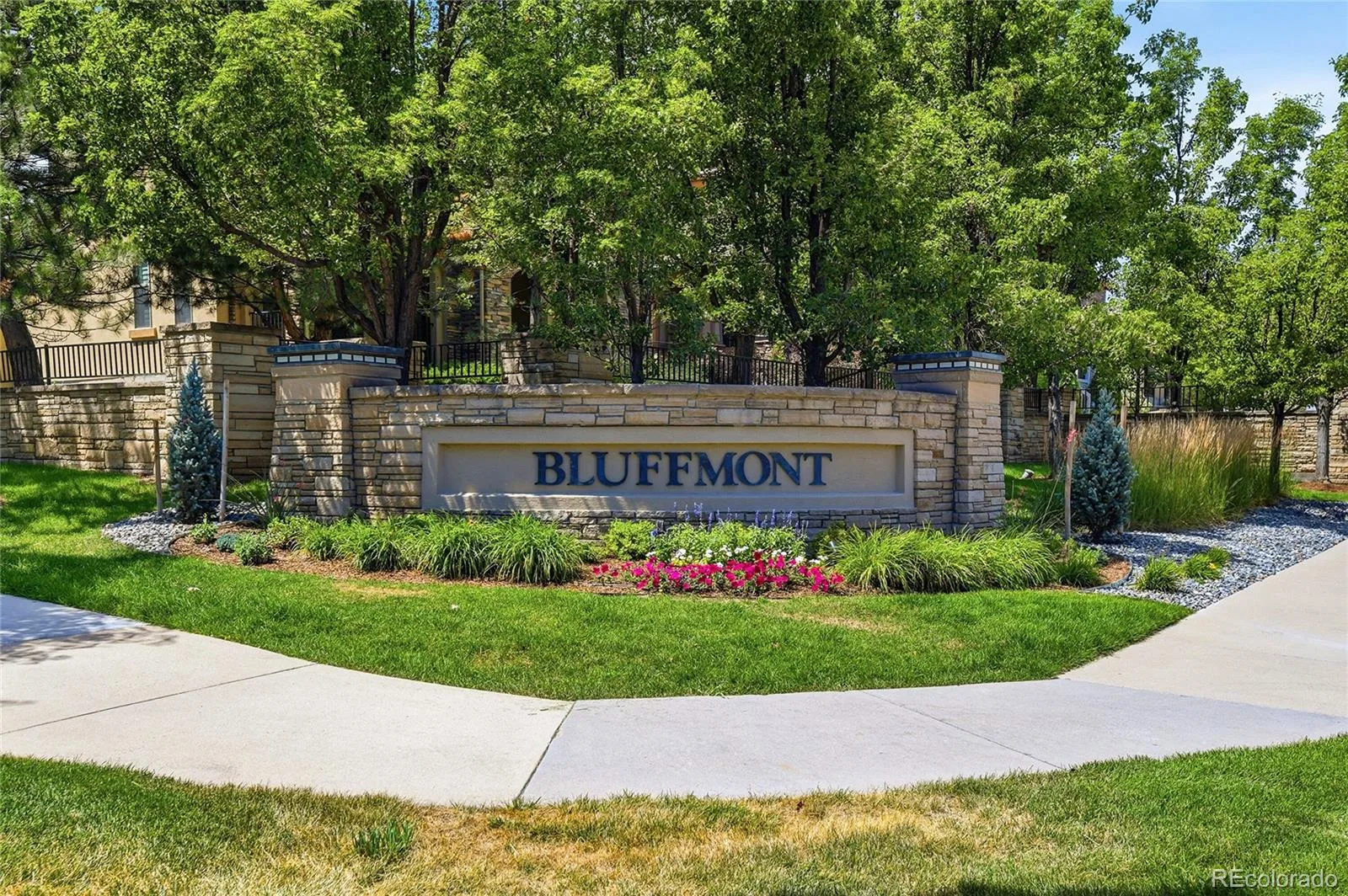 10152 Bluffmont Lane Lone Tree CO 80124 | MLS #REC4907299 07242026224828 1600 37