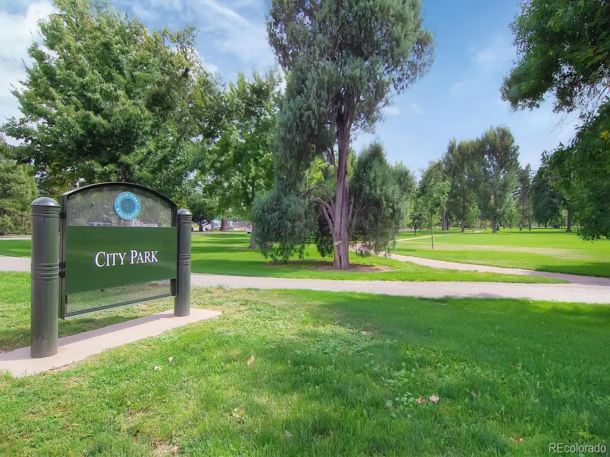 2257 Ivanhoe Street Denver CO 80207 MLS #REC4908552 05142026211734 1200 42