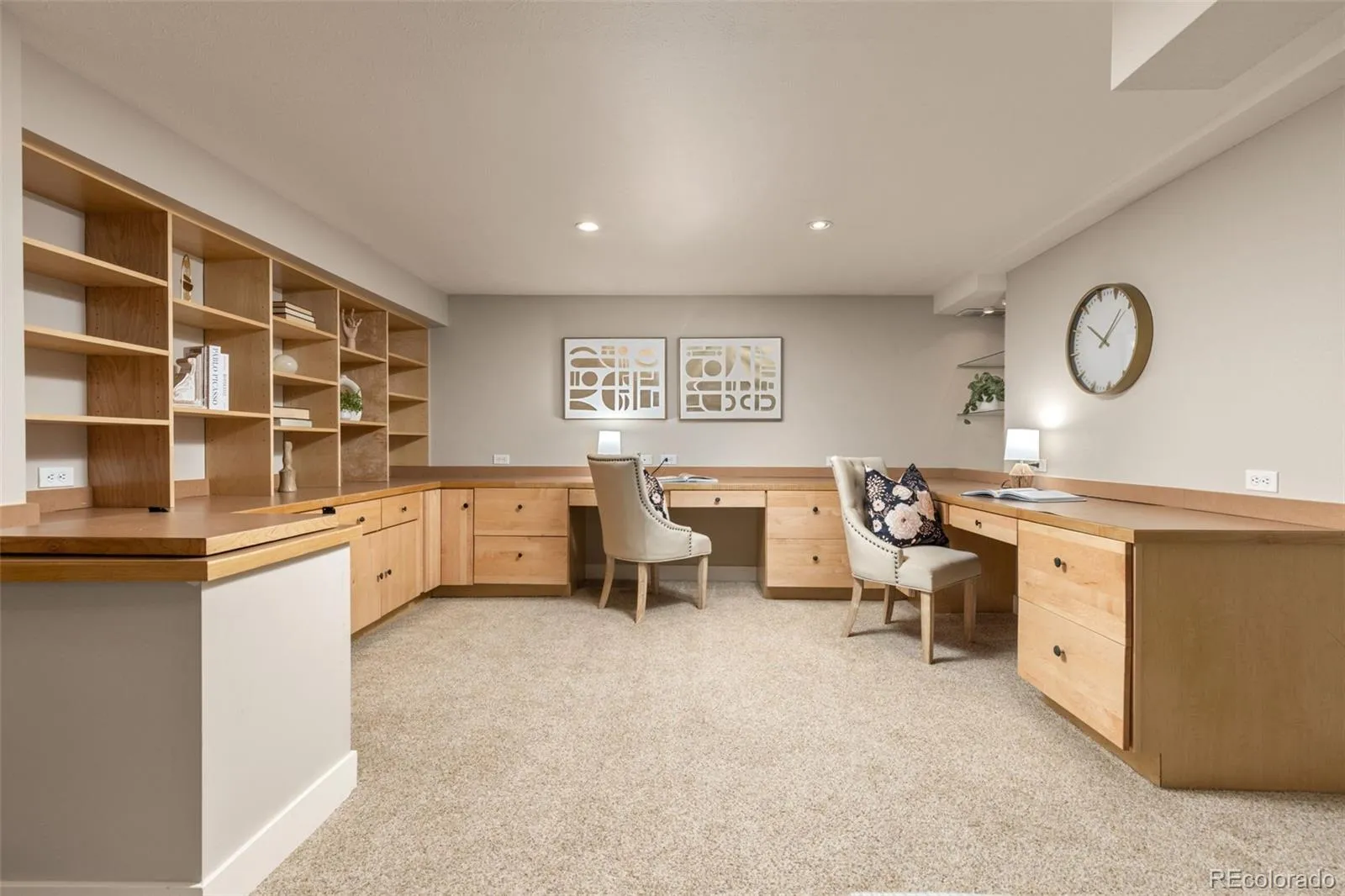 2257 Ivanhoe Street Denver CO 80207 MLS #REC4908552 05142026211734 1600 19