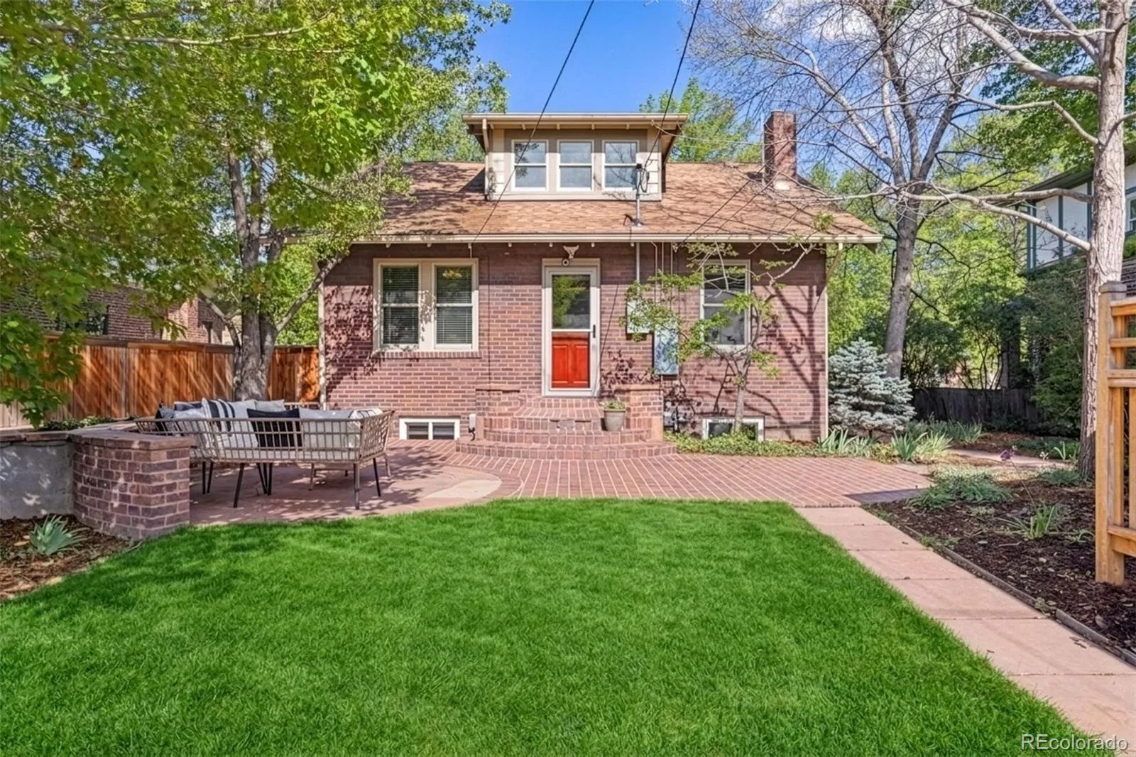 2257 Ivanhoe Street Denver CO 80207 MLS #REC4908552 05142026211734 1600 25
