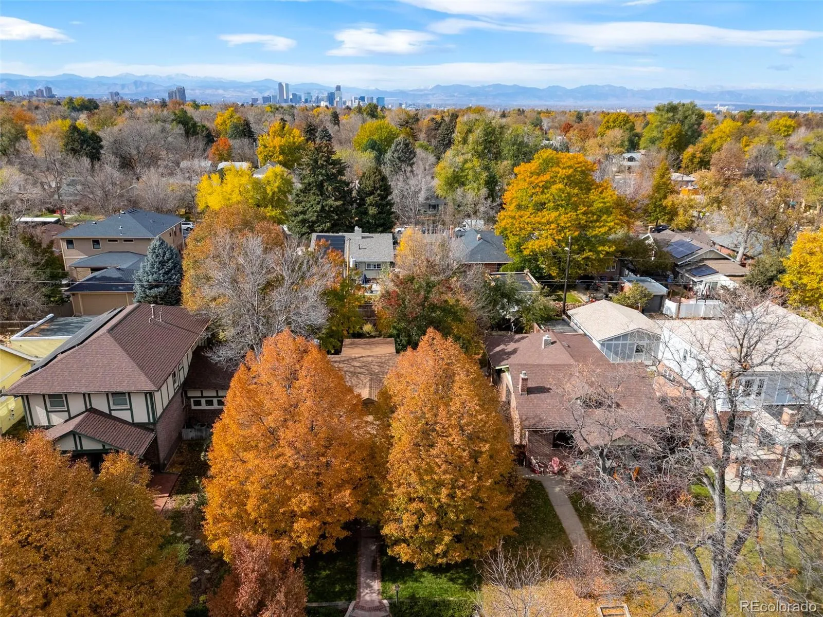 2257 Ivanhoe Street Denver CO 80207 MLS #REC4908552 05142026211734 1600 29
