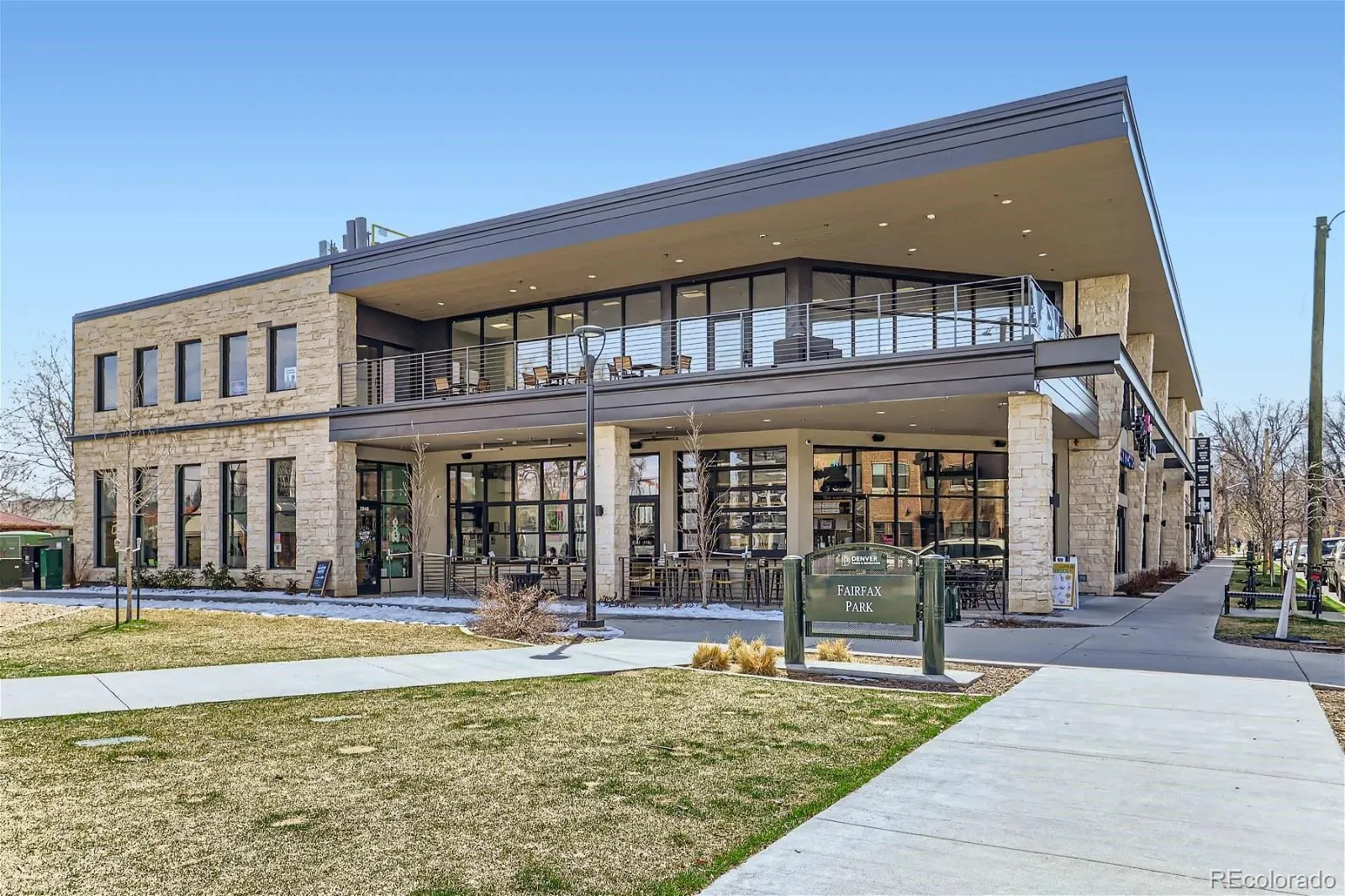 2257 Ivanhoe Street Denver CO 80207 MLS #REC4908552 05142026211734 1600 35