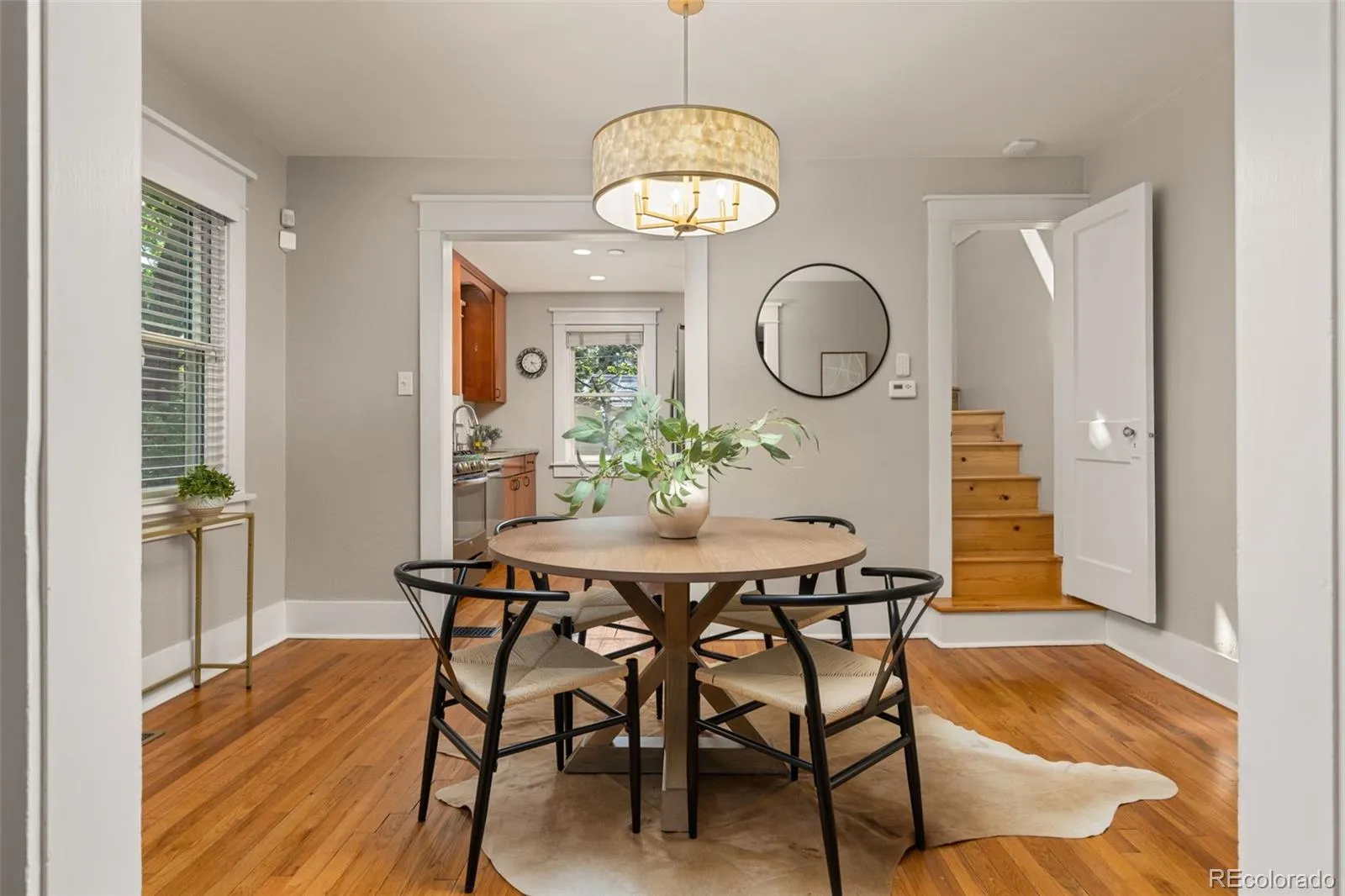 2257 Ivanhoe Street Denver CO 80207 MLS #REC4908552 05142026211734 1600 4
