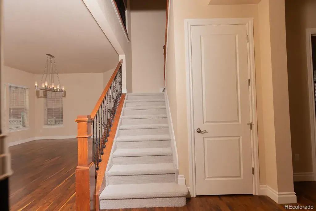 10132025010415 1024 19