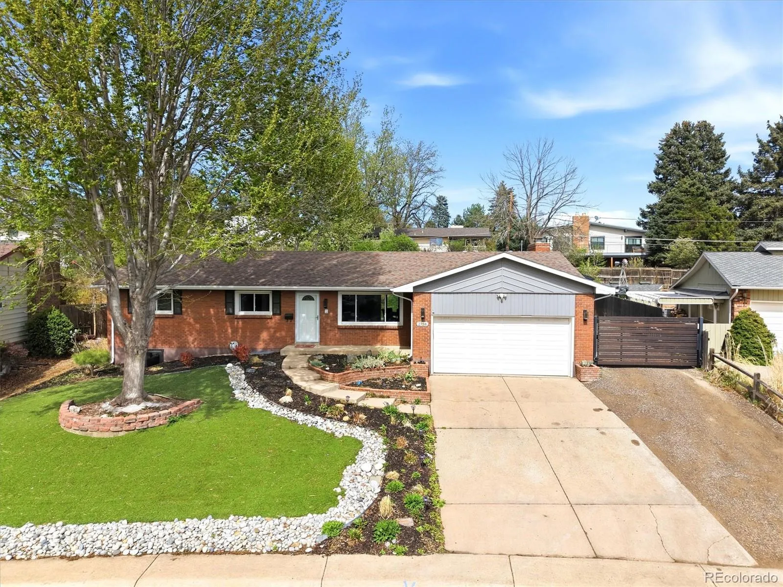 2758 S Ingalls Way Denver CO 80227 MLS #REC4909387 04252026160626 1600 2